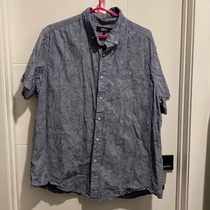 ♦️5 for $15♦️ Mens XL DH3 short sleeve dress shirt